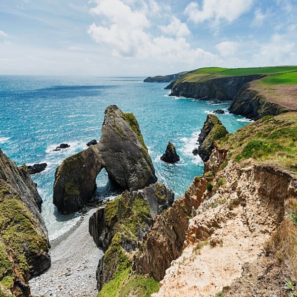 Nohoval Cove